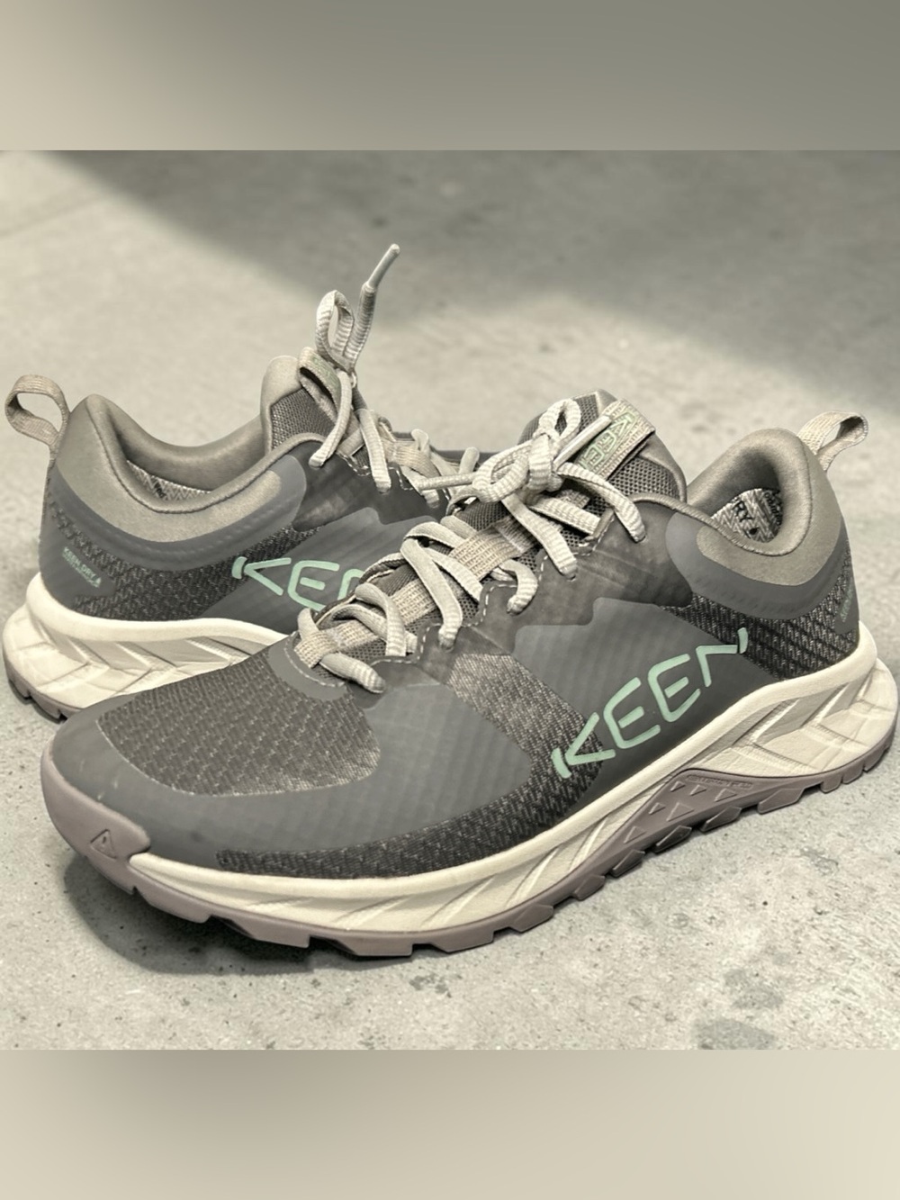 KEEN Women's WK500 Walking Shoes - Alloy/Steel Grey - Size 9